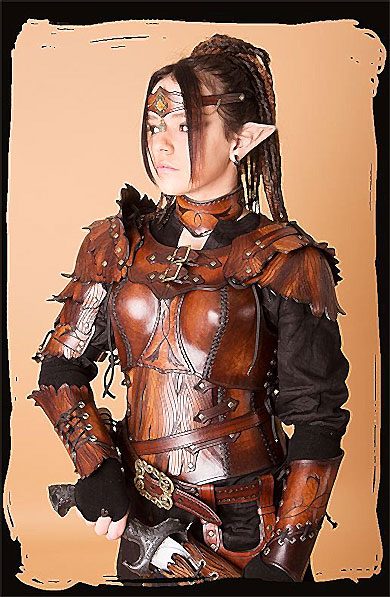 Armure traditionnelle de cuir elfique